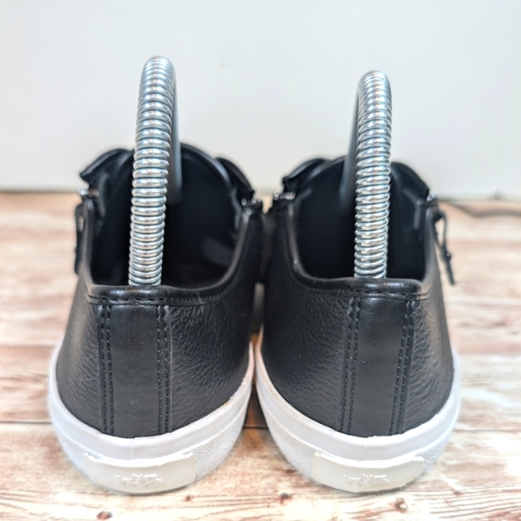 Coach Empire Zipper Leather Black Low Top Sneaker Tennis Shoes Women's Size 7 B - Picture 10 of 16